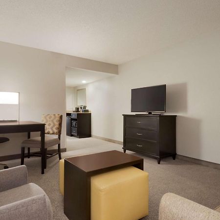 Embassy Suites By Hilton Atlanta Alpharetta Bagian luar foto